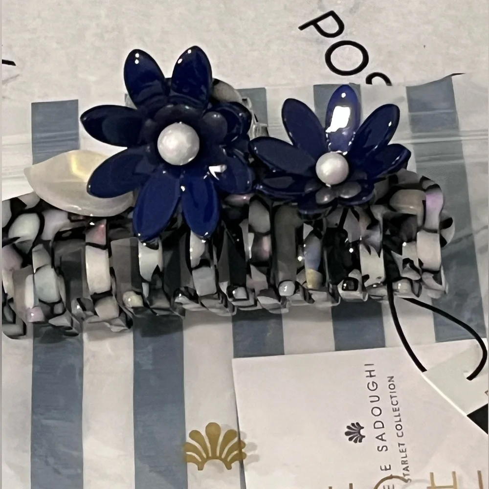 LELE SADOUGHI NWT AUTHENTIC CELESTIAL PETUNIA CLAW CLIP